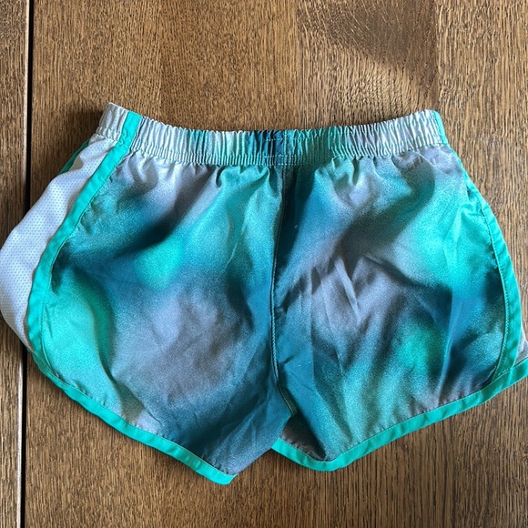 Nike Dri-Fit Running Shorts - Green 6x Toddler - Picture 4 of 5